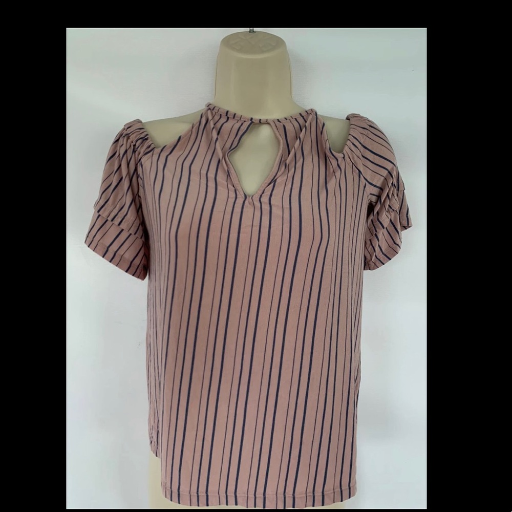 American Eagle Soft & Sexy blush  top. Size XS